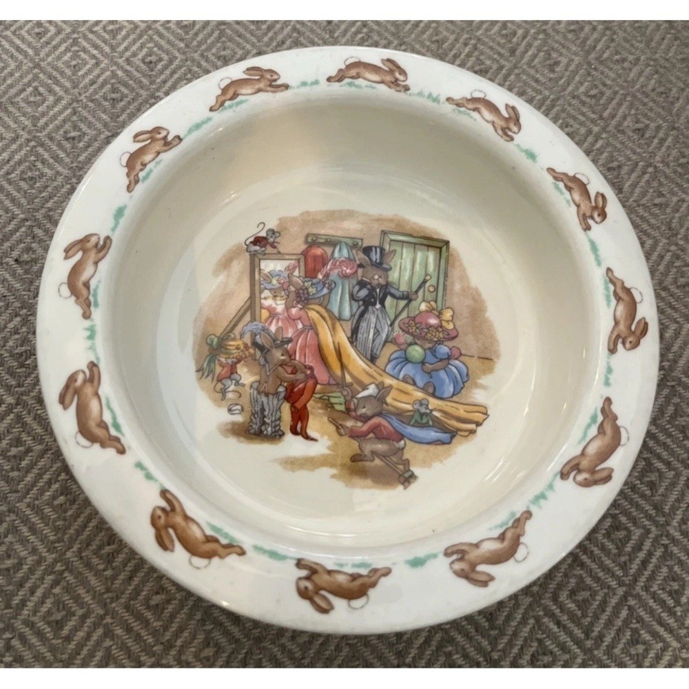 Royal Doulton Bunnykins 6 1/4"‎ Baby Porridge Bowl Family Vintage Fine China